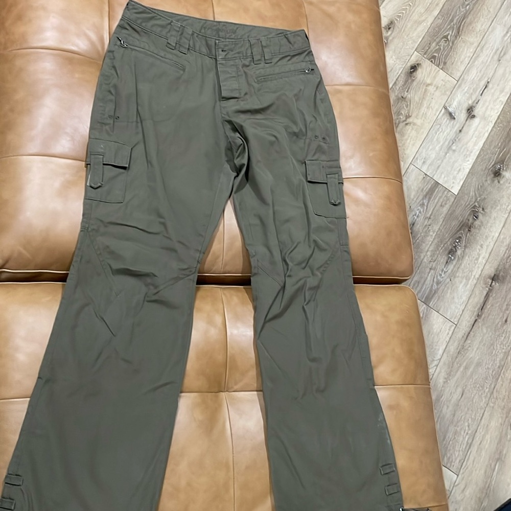 Columbia outdoor/adventure cargo pants.